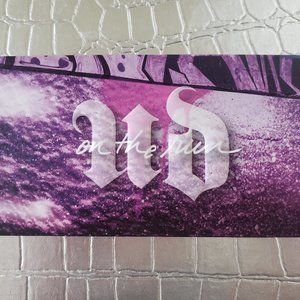 Urban Decay on the Run Bailout eyeshadow palette